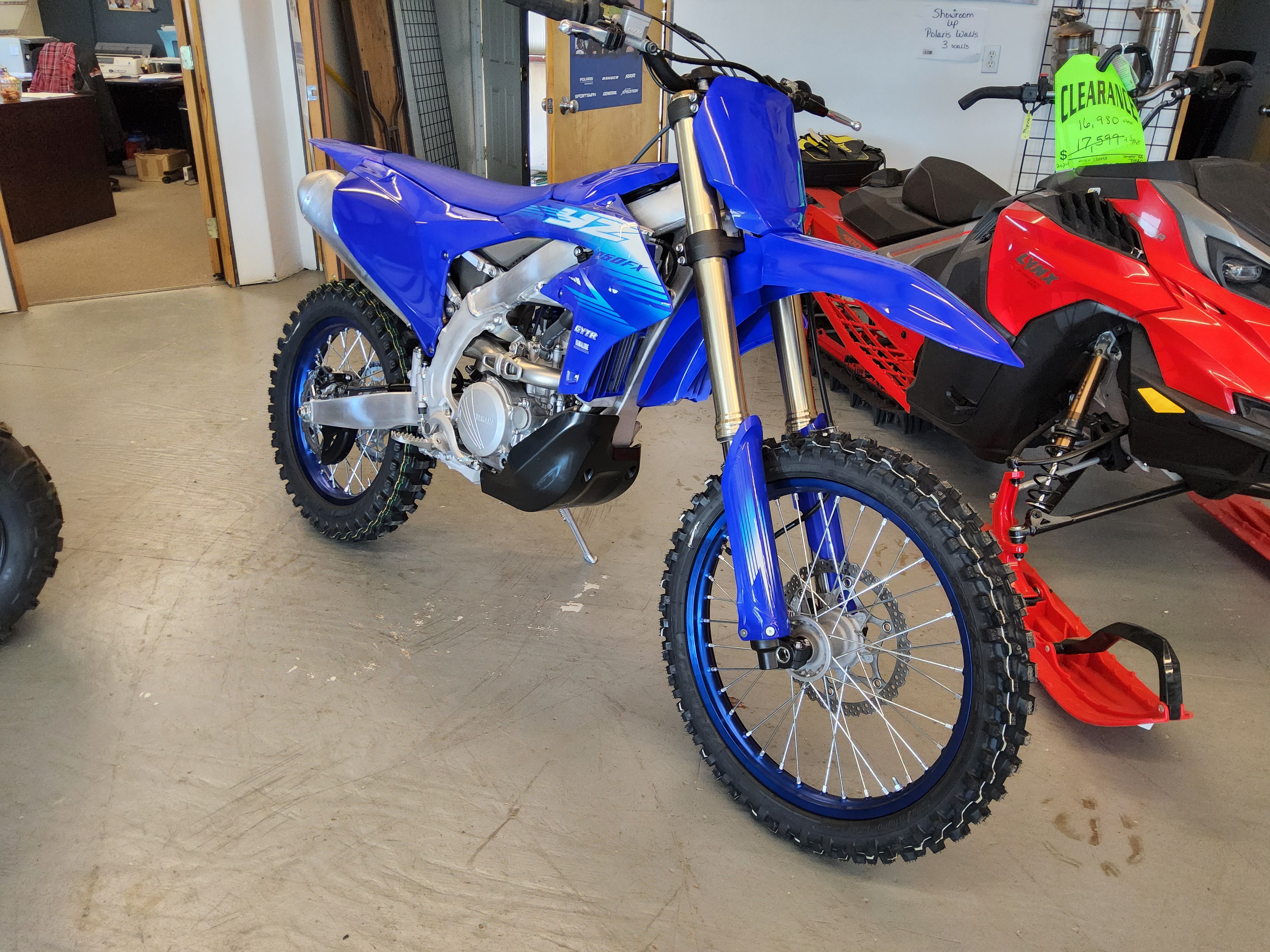 2027 Yamaha YZ250FX Dirt Motorcycle