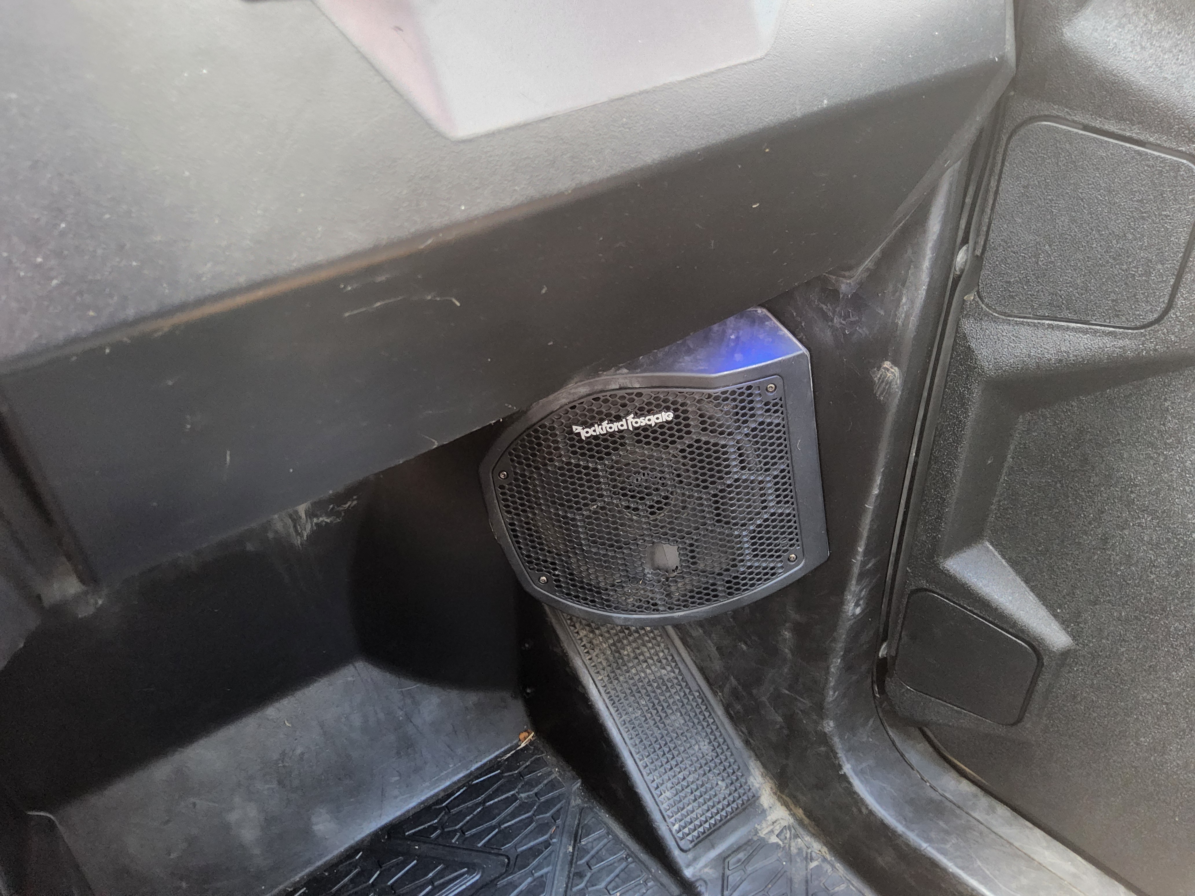 2022 POLARIS RGR XP 1000 TRAIL BOSS - GHOST GRAY Enclosed Utility