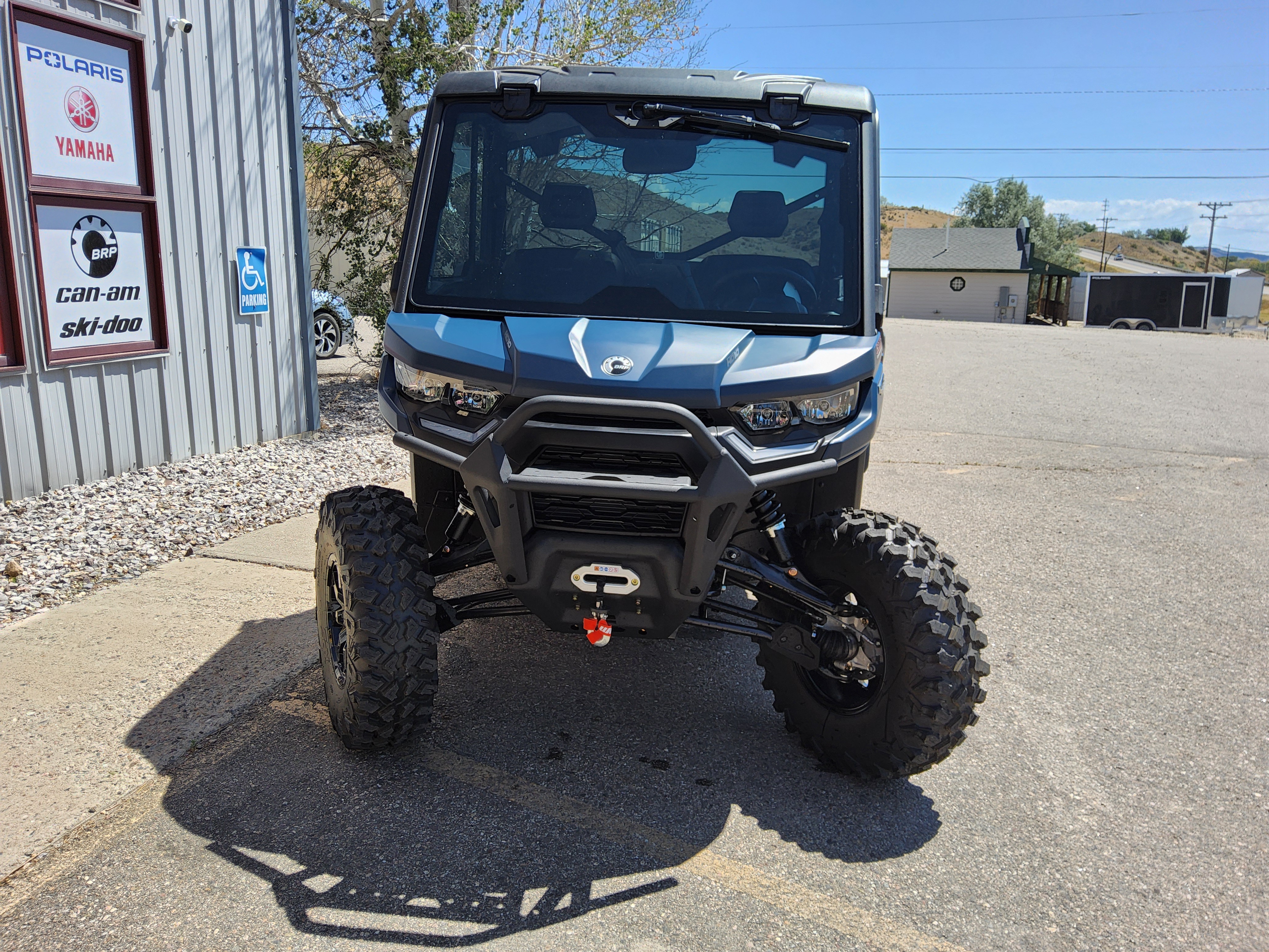 2026 Can-Am SSV DEF 6X6 LTD 65 HD10 BE 26 Enclosed Utility