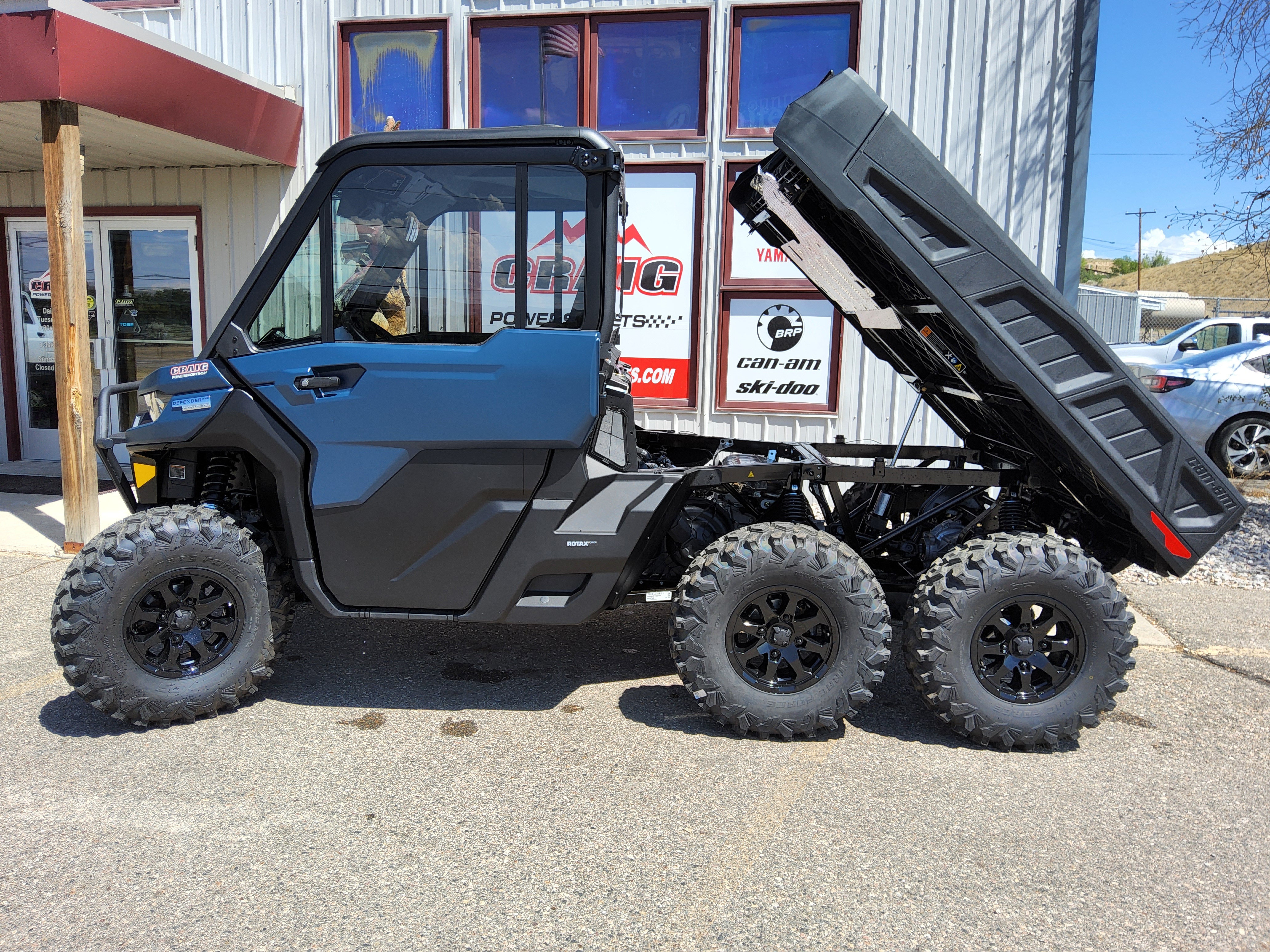2026 Can-Am SSV DEF 6X6 LTD 65 HD10 BE 26 Enclosed Utility