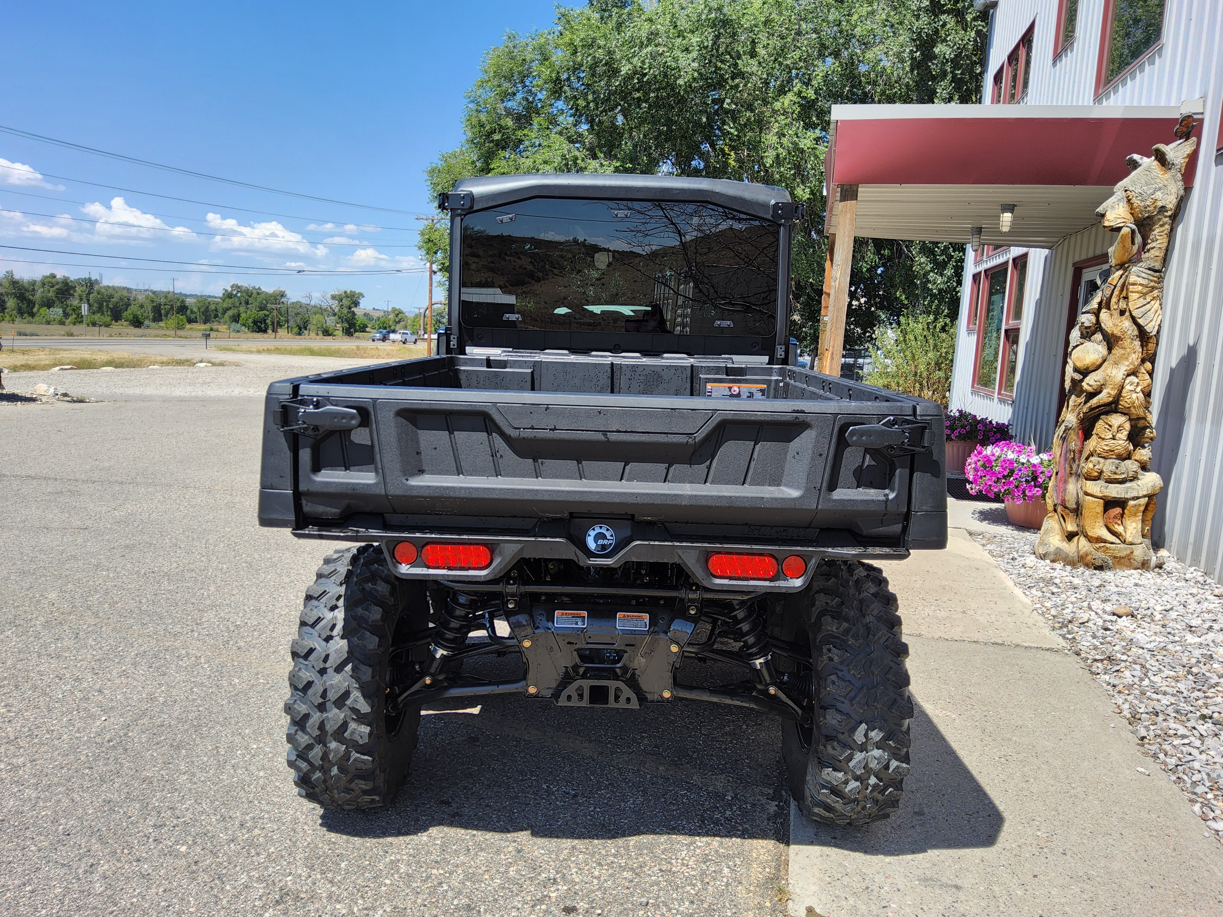 2026 Can-Am SSV DEF 6X6 LTD 65 HD10 BE 26 Enclosed Utility