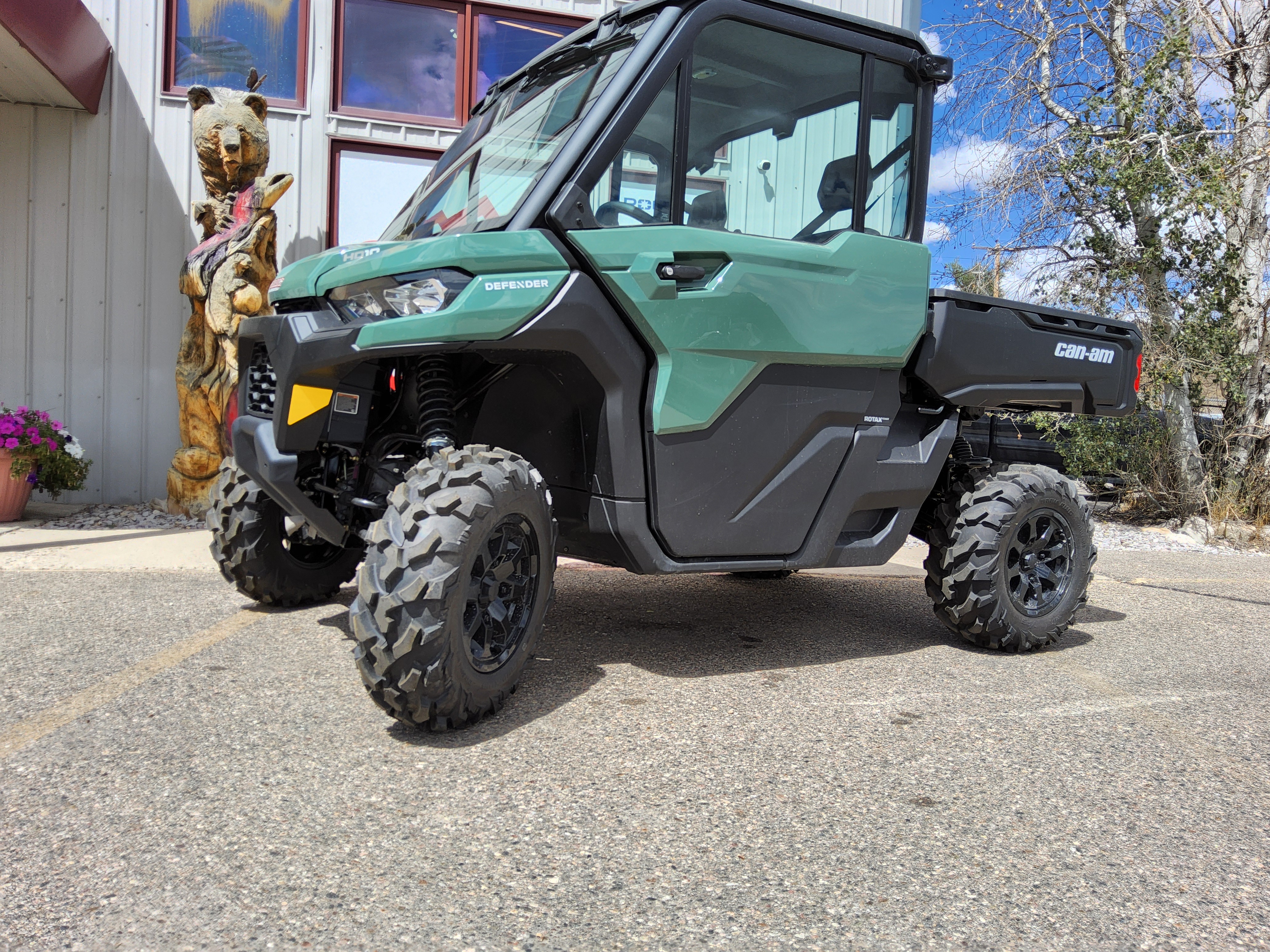 2026 Can-Am SSV DEF DPSCAB 65 HD10 GN 26 DPS_CAB Enclosed Utility