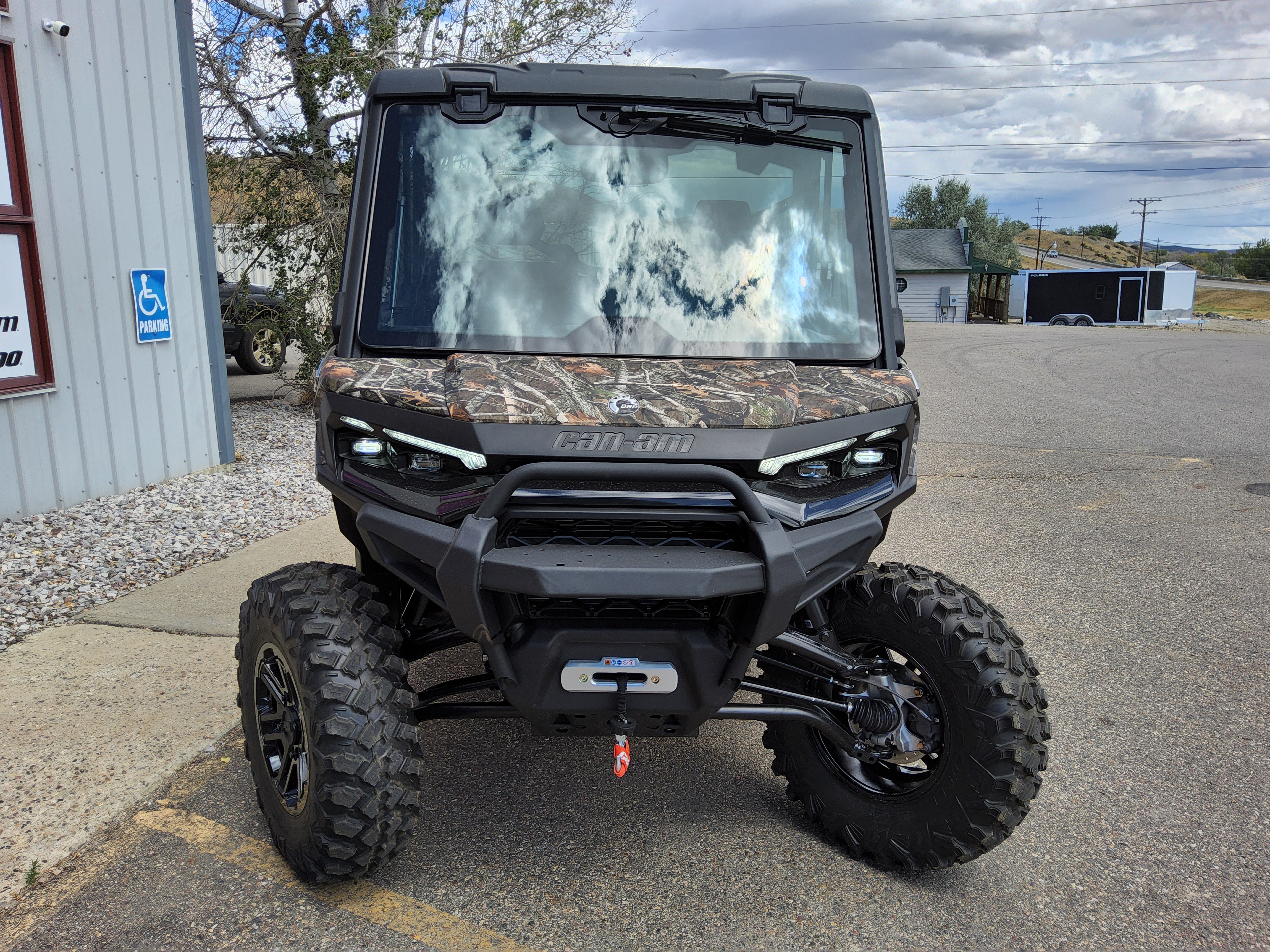 2026 Can-Am SSV DEF LTD 65 HD11 CA HB 26 Enclosed Utility