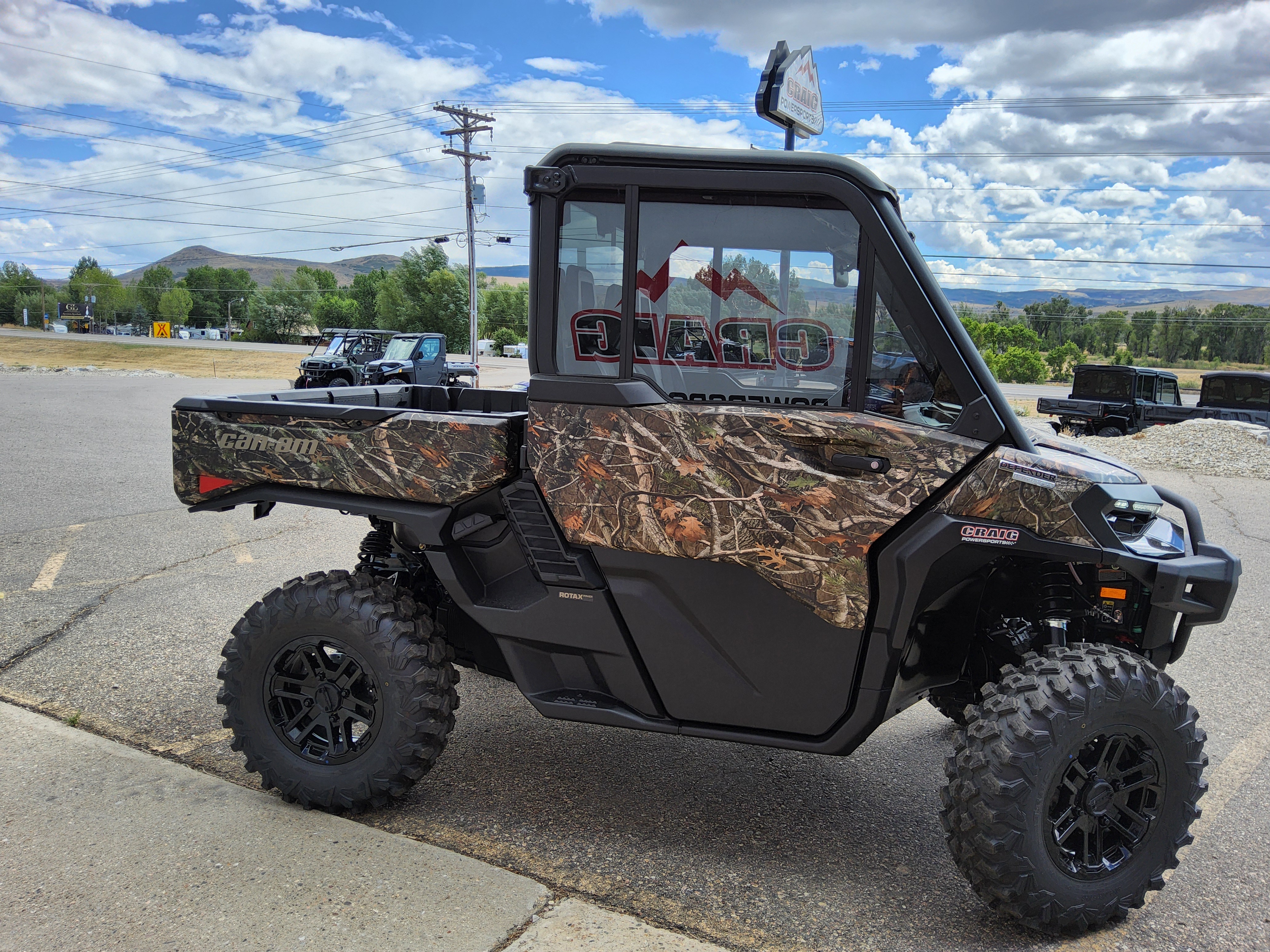 2026 Can-Am SSV DEF LTD 65 HD11 CA HB 26 Enclosed Utility