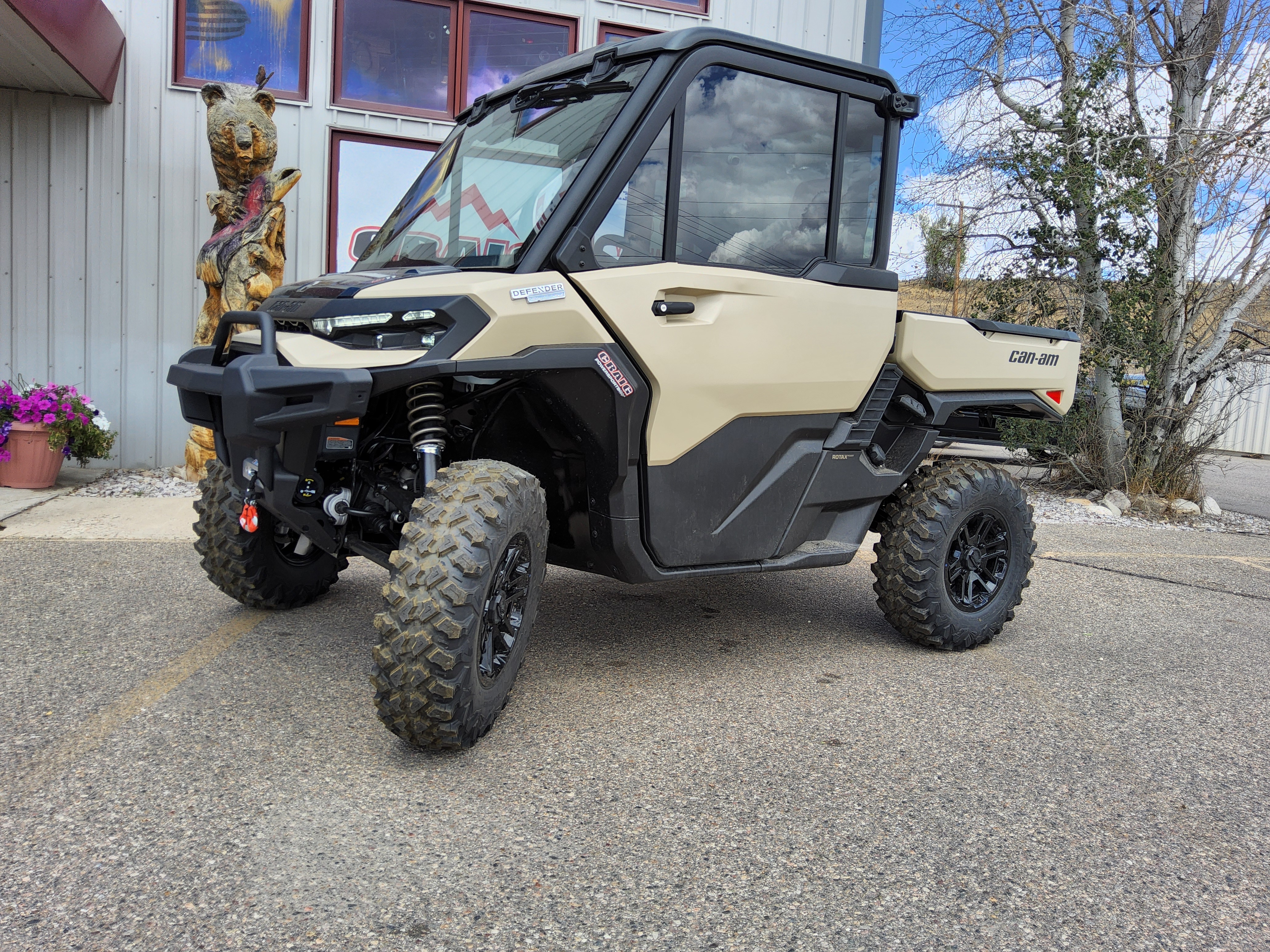 2026 Can-Am SSV DEF LTD 65 HD11 TN HB 26 Enclosed Utility