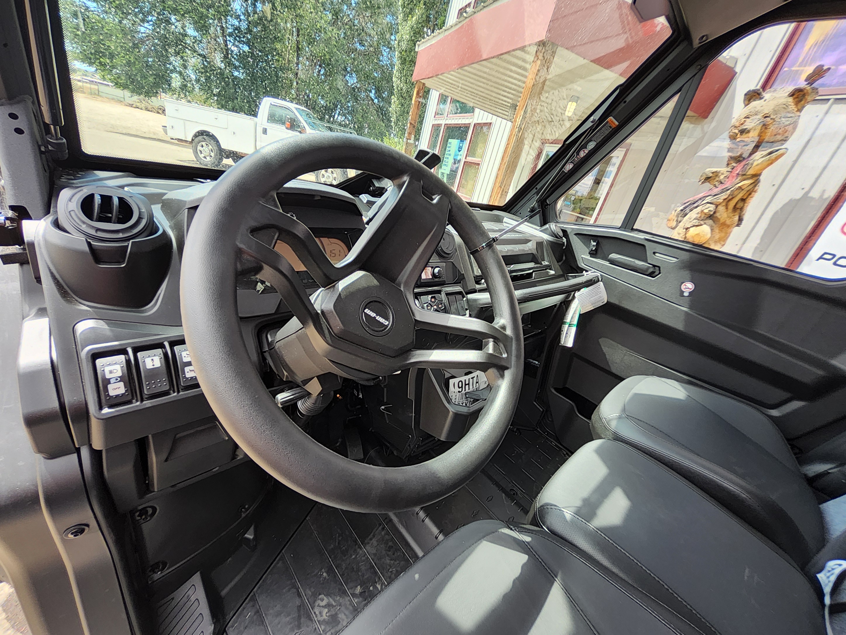 2026 Can-Am SSV DEF PRO LTD 65 HD10 BE 26 Enclosed Utility