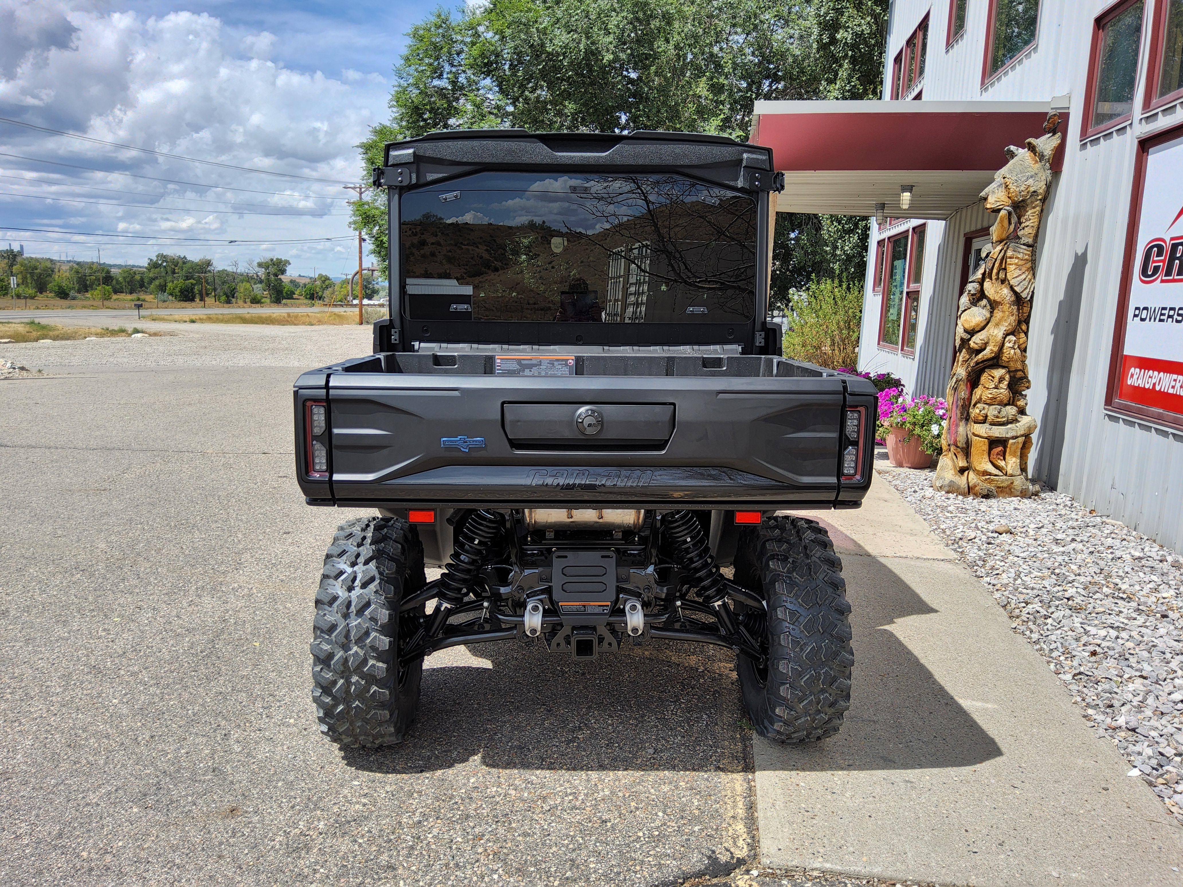2026 Can-Am SSV DEF MAX TEXCAB 65 HD11 BK HB 26 LONE_STAR_CAB Enclosed Utility
